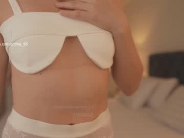 webcam girl emma_lu1 live cam image #6456107