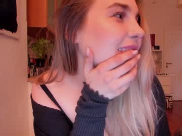 webcam girl sweetmila1 live cam image #4132305