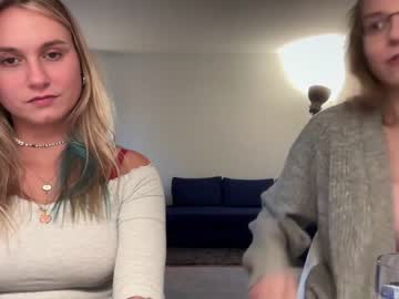 webcam girl lillybambus live cam image #5536098