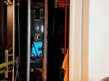 webcam girl linellali live cam image #2800923