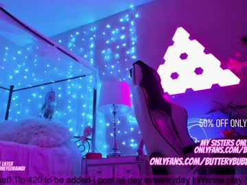 webcam girl butterybubblebutt live cam image #2108636