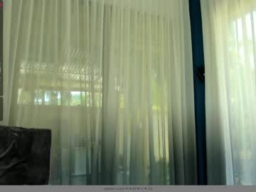 webcam girl lily_14 live cam image #2022615