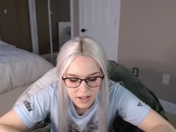 webcam girl umami__tsunami live cam image #885725