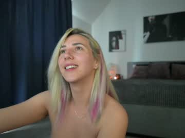 webcam girl allayah live cam image #4275042