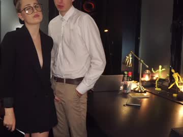 webcam girl xxx_downtown_xxx live cam image #181037