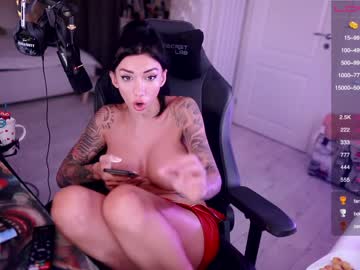 webcam girl evelyne92 live cam image #131604