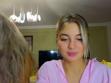 webcam girl lilly_mattsson live cam image #5401632