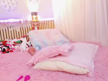 webcam girl little_effy18 live cam image #5947263