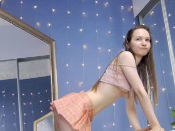 webcam girl kriskras__ live cam image #4867304