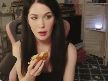 webcam girl evelynclaire live cam image #6107060