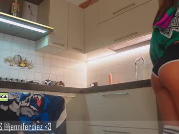 webcam girl therealbonnieclydex live cam image #3340732