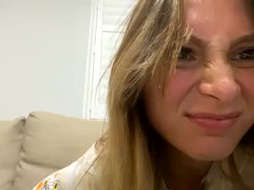 webcam girl zarahkeller live cam image #4823745