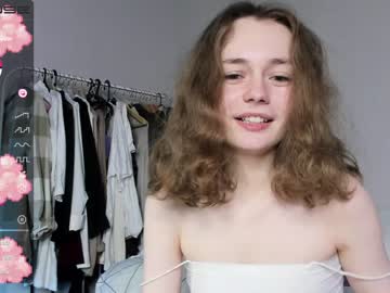 webcam girl mxxnsxsul live cam image #2306660