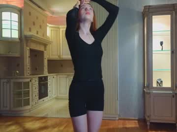 webcam girl shirleywhitney live cam image #6440587