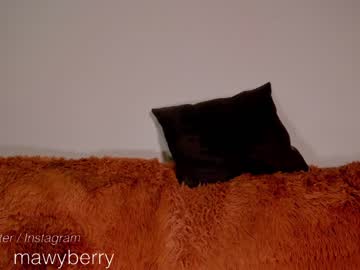 webcam girl maryberrygh_ live cam image #4147371
