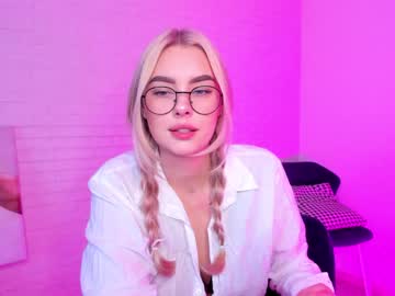 webcam girl 8a8y_nura live cam image #1477196