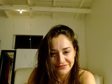 webcam girl monamoore20 live cam image #4894813