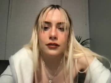 webcam girl atherealle live cam image #1823764
