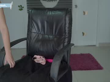 webcam girl kellytesh live cam image #4111049