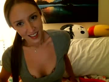 webcam girl privatebrittney live cam image #2584019