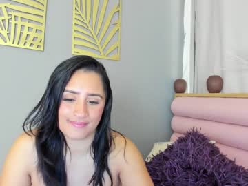 webcam girl roberta_lipa live cam image #2707753