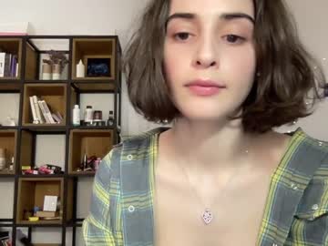 webcam girl wonderland_stia live cam image #6474373