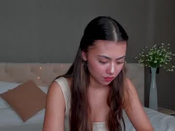 webcam girl amely_moore live cam image #4288076