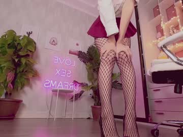 webcam girl hi_teika live cam image #2435023