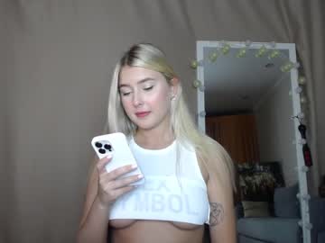 webcam girl cute18cute live cam image #2209515