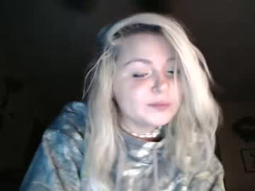 webcam girl kipsy420 live cam image #234446