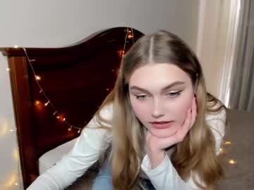webcam girl lilliankooper live cam image #1930031