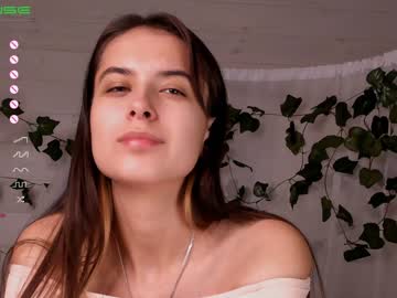 webcam girl twinkle_planet live cam image #3030453