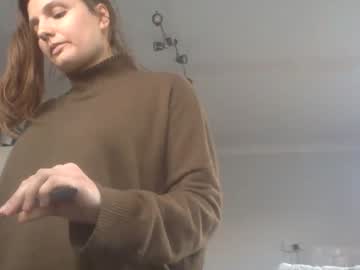 webcam girl shy_english_girl live cam image #1523197