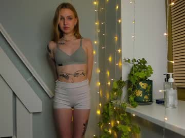 webcam girl vulpiones live cam image #5595628