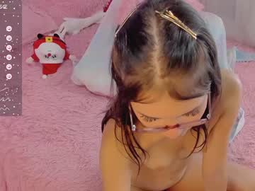 webcam girl little_effy18 live cam image #5982770