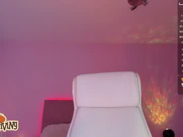 webcam girl misscharlotte1 live cam image #605845