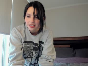 webcam girl yourfreakygirl live cam image #2400962