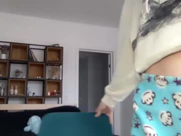 webcam girl wonderland_stia live cam image #5670326
