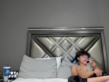 webcam man gayndepressed live cam image #2079764
