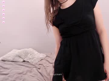 webcam girl amycream live cam image #1056064