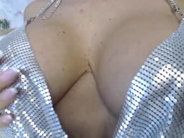 webcam girl marrylouanne live cam image #1797877