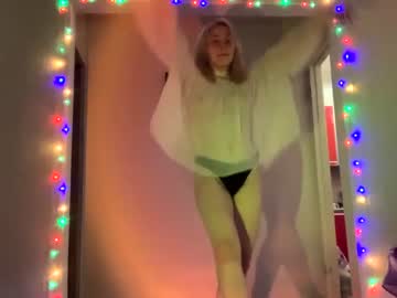 webcam girl holydori live cam image #1444601