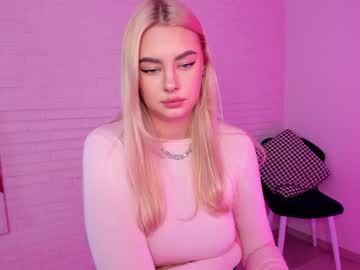 webcam girl 8a8y_nura live cam image #1599245