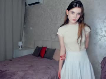 webcam girl minnietammy live cam image #4820115