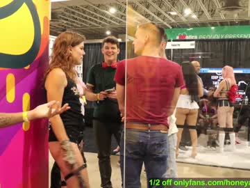 webcam couple honeyand_thebear live cam image #118075
