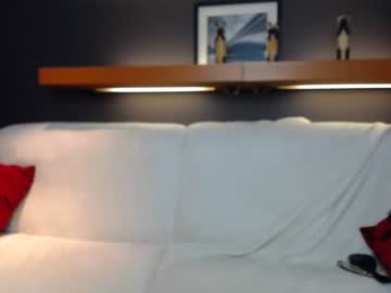 webcam girl yana_squrel_22 live cam image #3279398