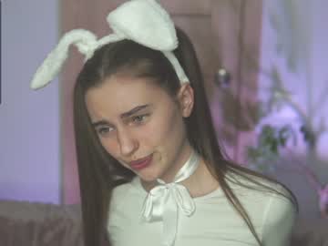 webcam girl hoolybunny live cam image #467441