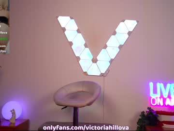 webcam girl victoriahillova live cam image #5772223