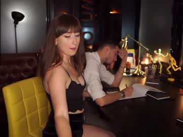 webcam girl xxx_downtown_xxx live cam image #81583