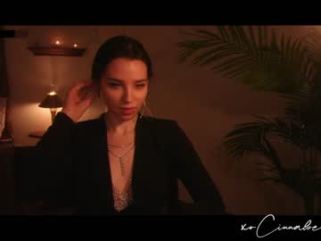 webcam girl cinnabelle live cam image #791555